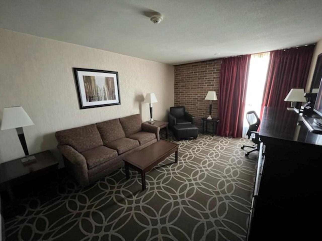 Hotel Lotus Kansas City Merriam Kültér fotó