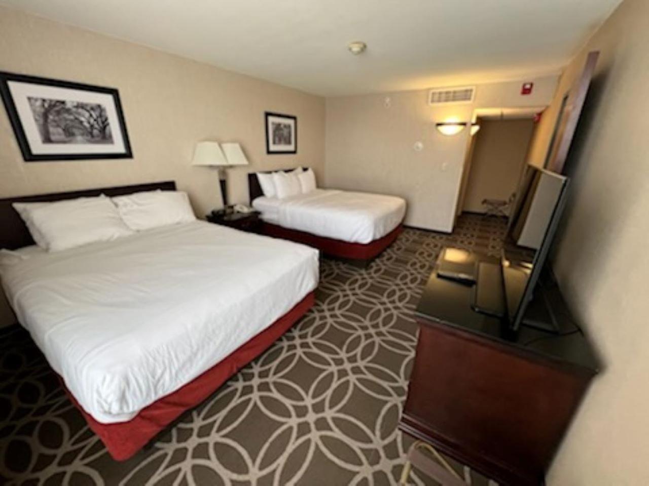 Hotel Lotus Kansas City Merriam Kültér fotó